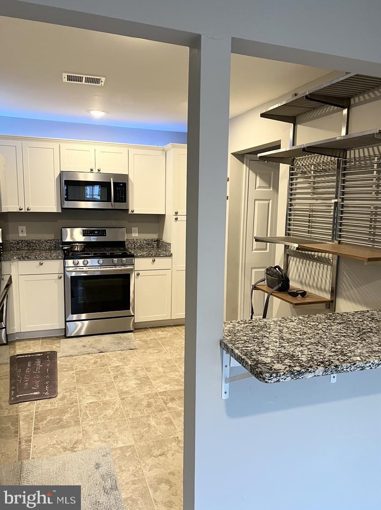 11700 Rockaway Ln # 116, Fairfax, VA