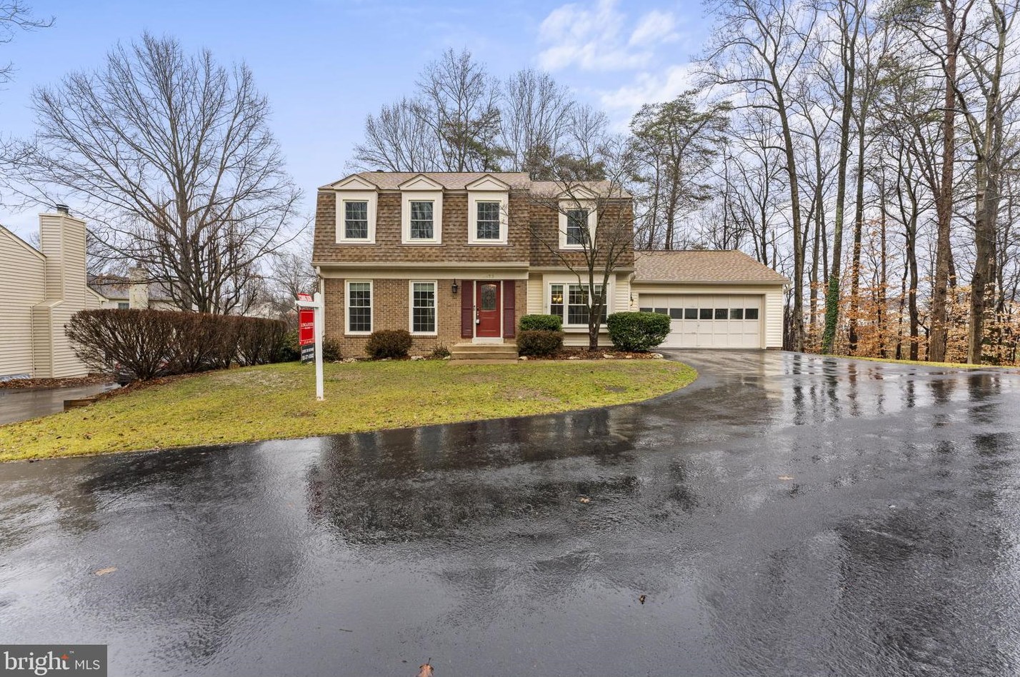 8823 Shadowlake Way, Springfield, VA 22153