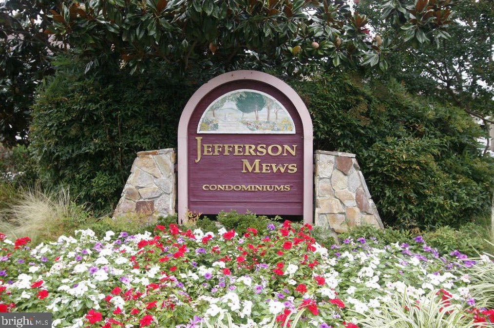 507 Florida Ave #201, Herndon, VA 20170