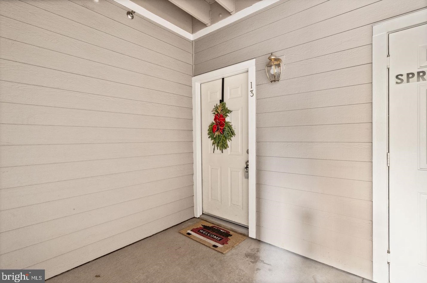 14300 Grape Holly Grv Apt 13, Centreville, VA 20121