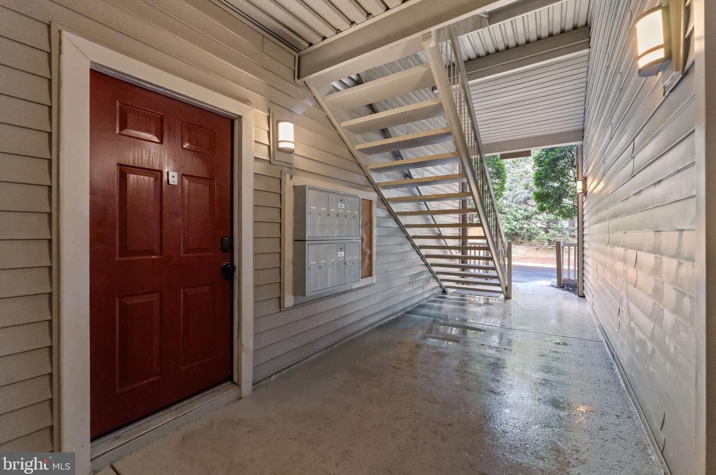 1725 Ascot Way #1725d, Herndon, VA 20190