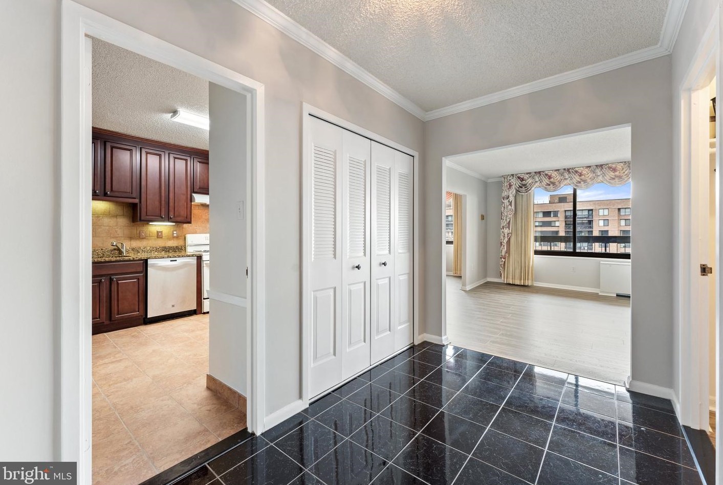 3701 S George Mason Dr #2405n, Falls Church, VA 22041