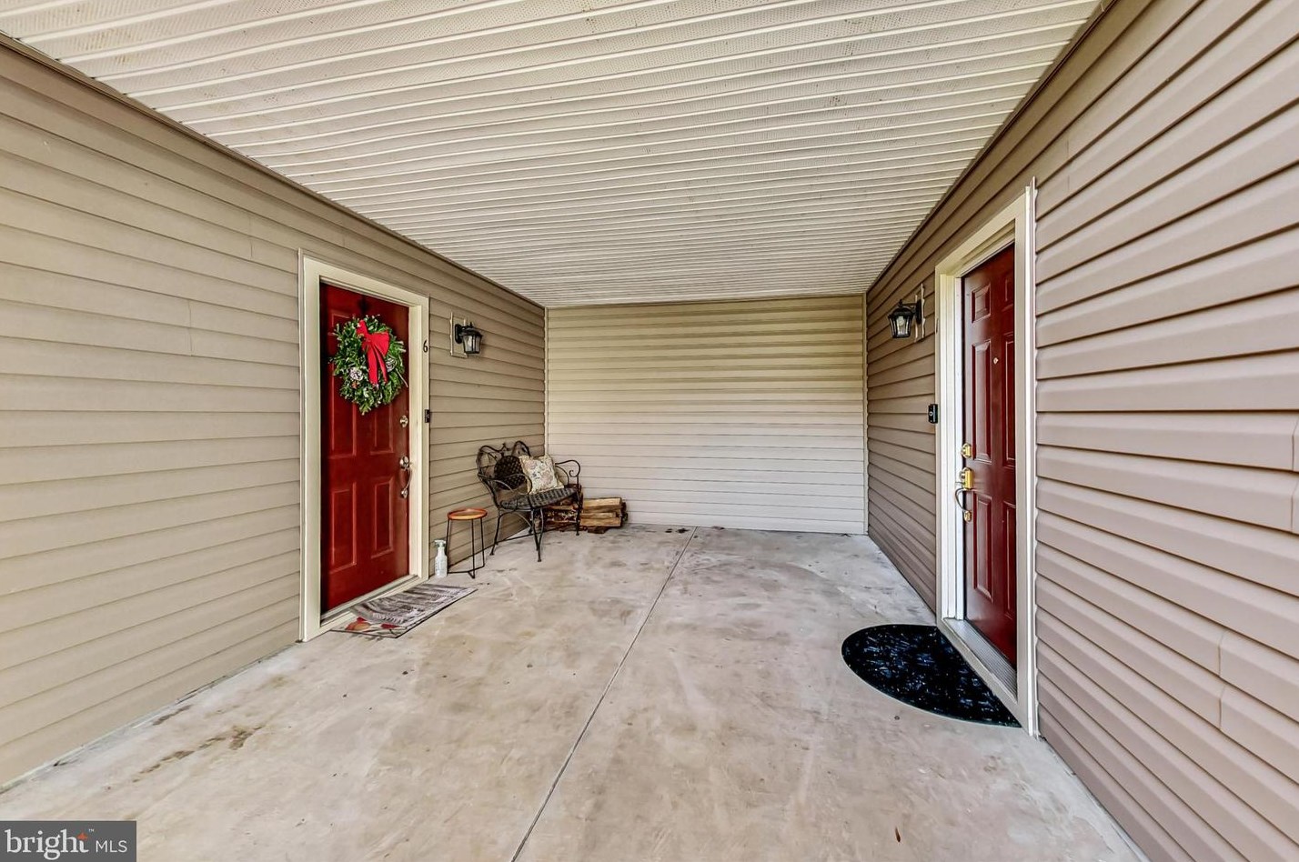 12006 Ridge Knoll Dr, Fairfax, VA 22033-4632