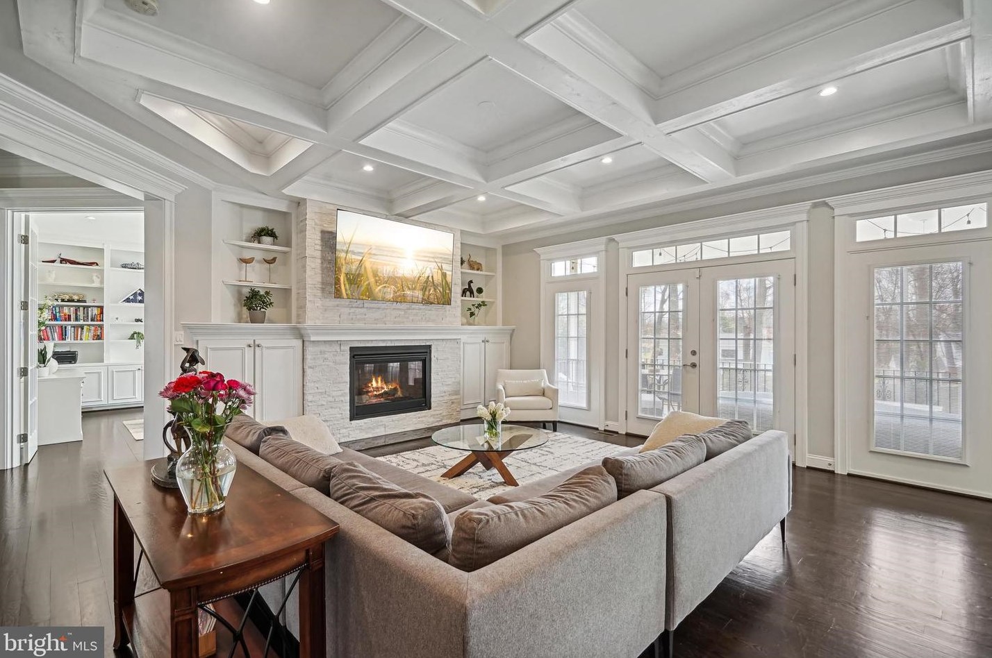 10713 Rosehaven St, Fairfax VA  22030-2826 exterior