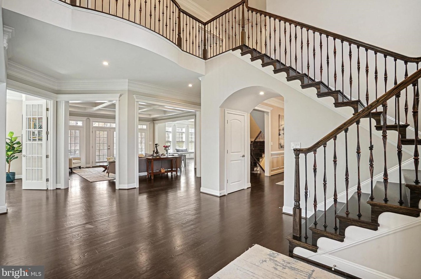 10713 Rosehaven St, Fairfax VA  22030-2826 exterior