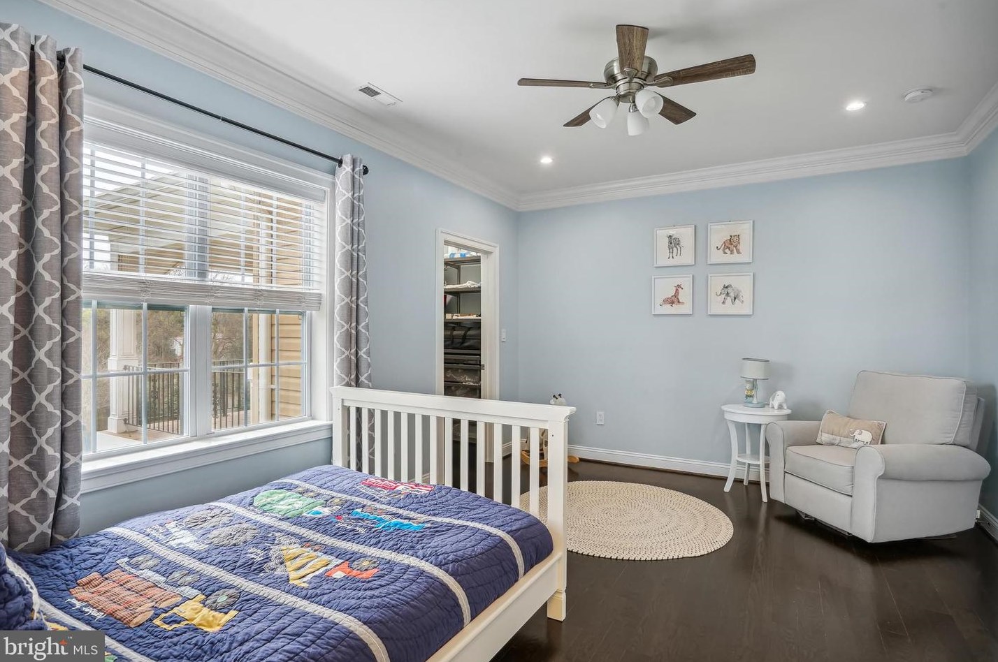 10713 Rosehaven St, Fairfax VA  22030-2826 exterior