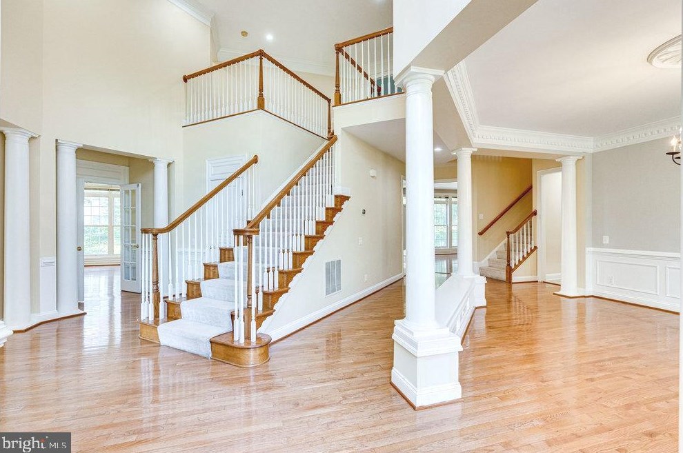 8923 Rhododendron Cir, Lorton, VA 22079