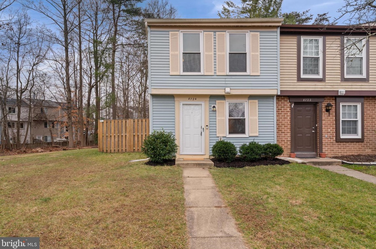 8724 Susquehanna St, Lorton, VA 22079