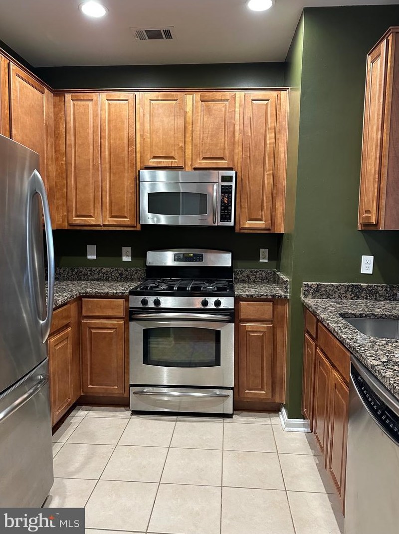 3851 Aristotle Ct #1-314, Fairfax, VA