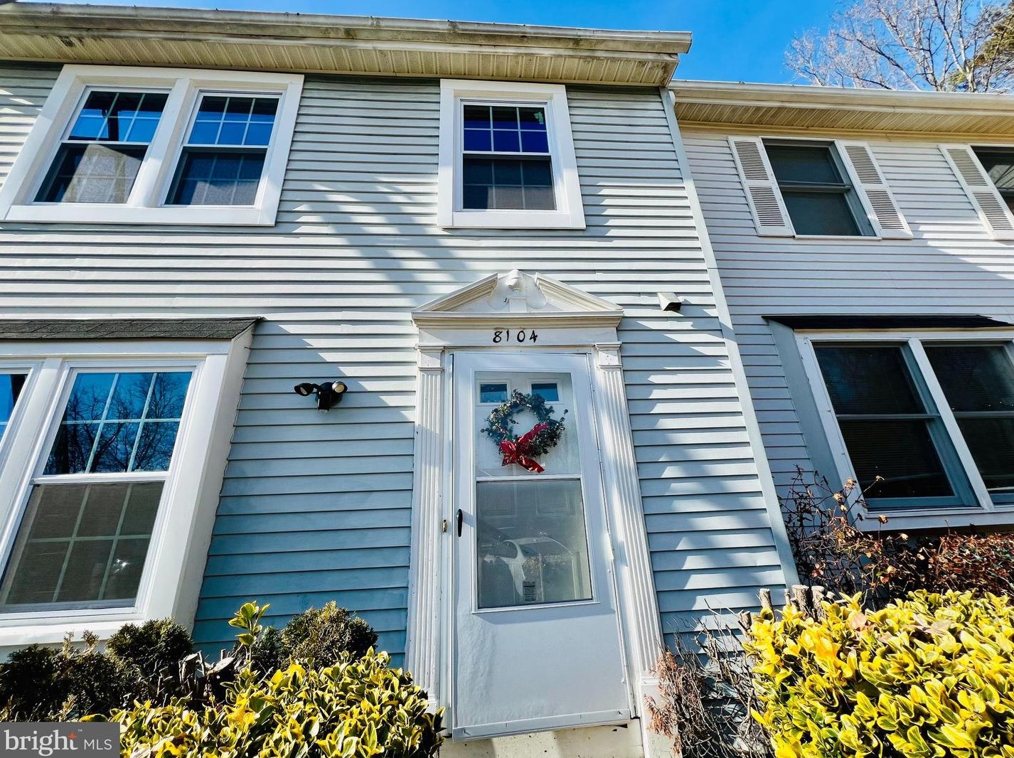 8104 Willowdale Ct, Springfield, VA 22153
