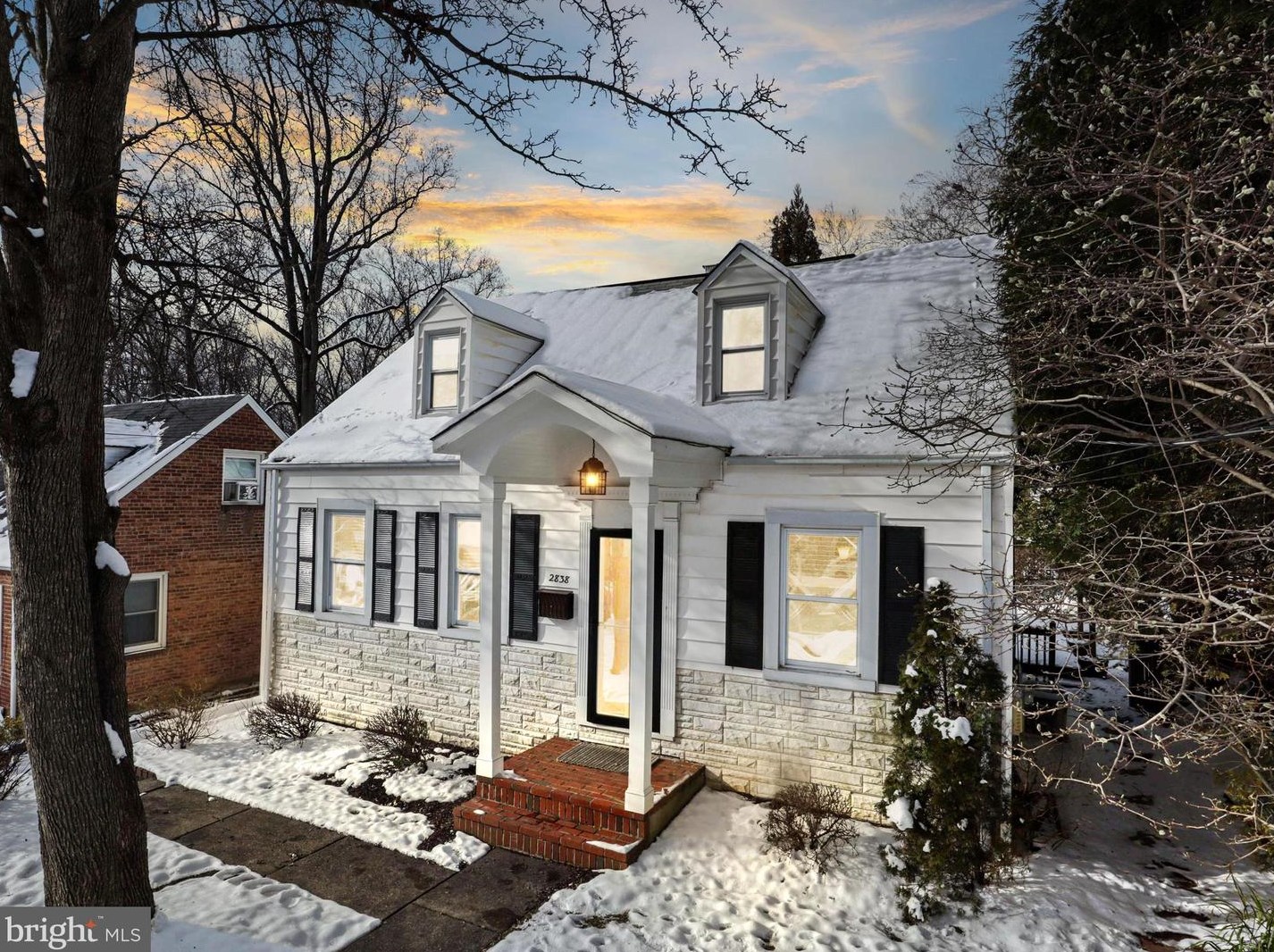 2838 Greenway Blvd, Falls Church, VA 22042