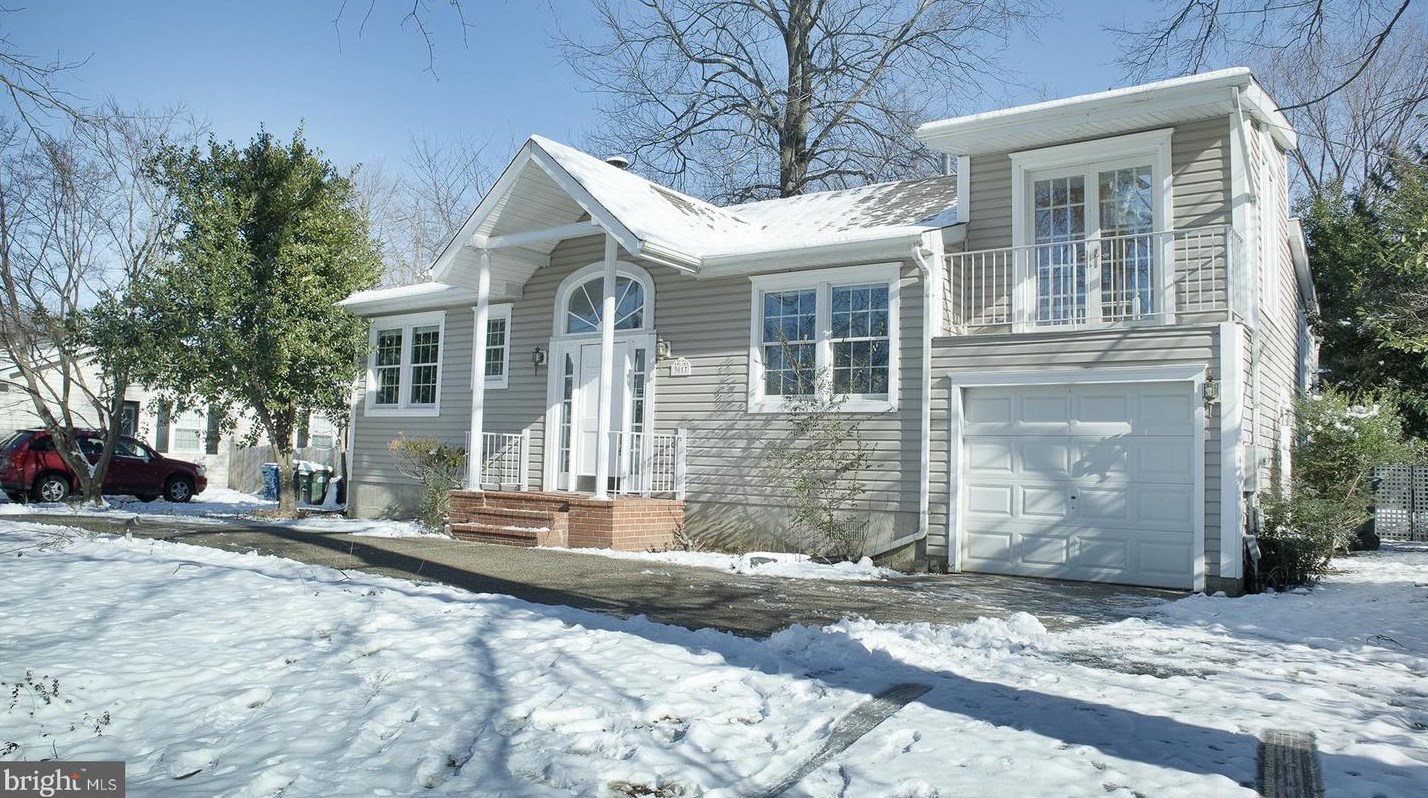 3017 Strathmeade St, Falls Church, VA 22042