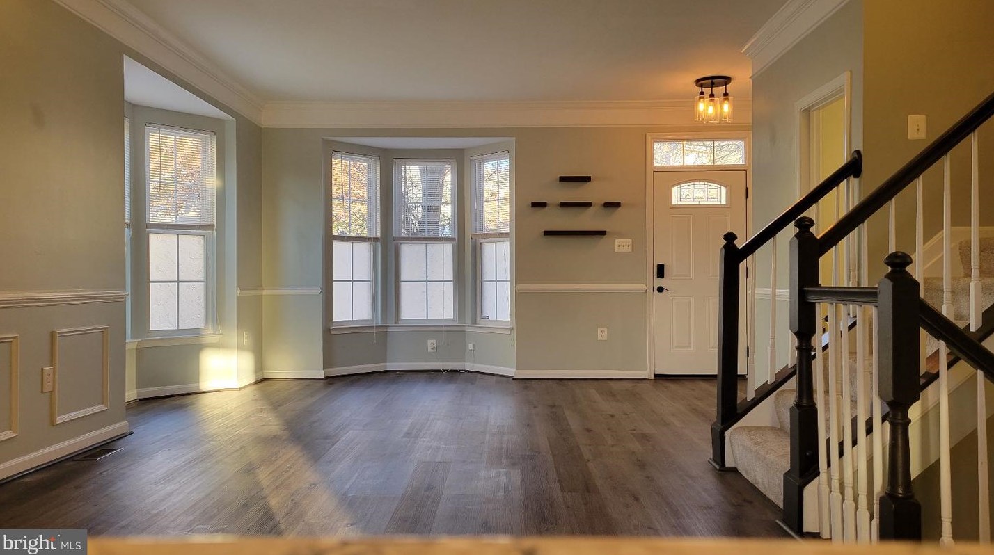 4632 Flatlick Branch Dr, Fairfax VA  20151-2266 exterior