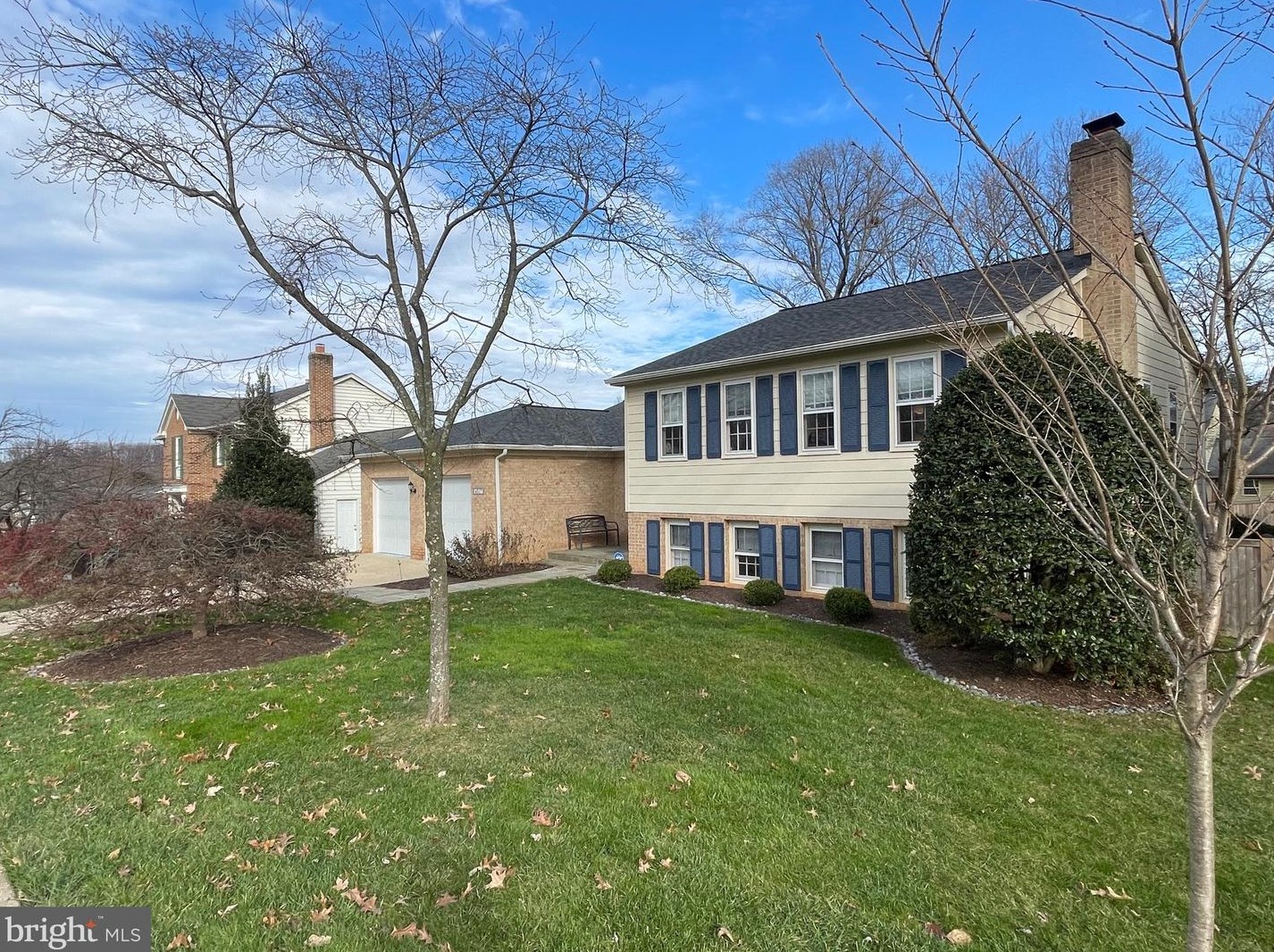 4517 Demby Dr, Fairfax, VA 22032