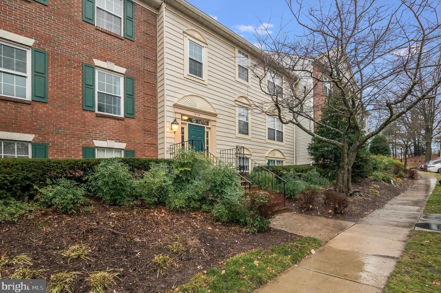 12113 Greenway Ct #102, Fairfax, VA 22033