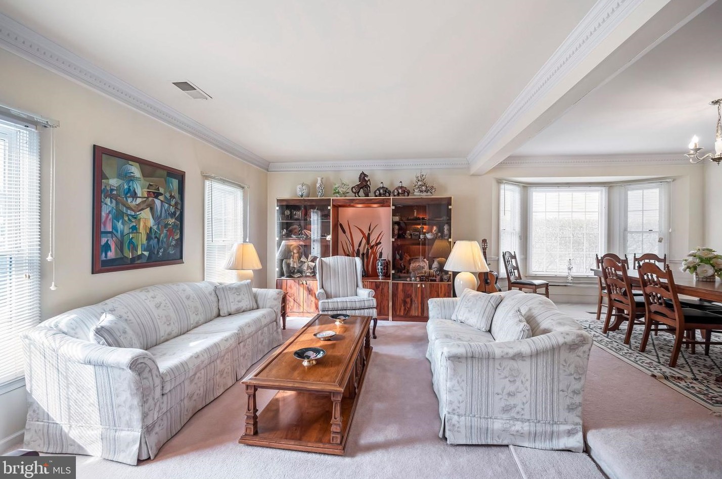 8406 Cardinal Glen Ct, Vienna, VA 22182