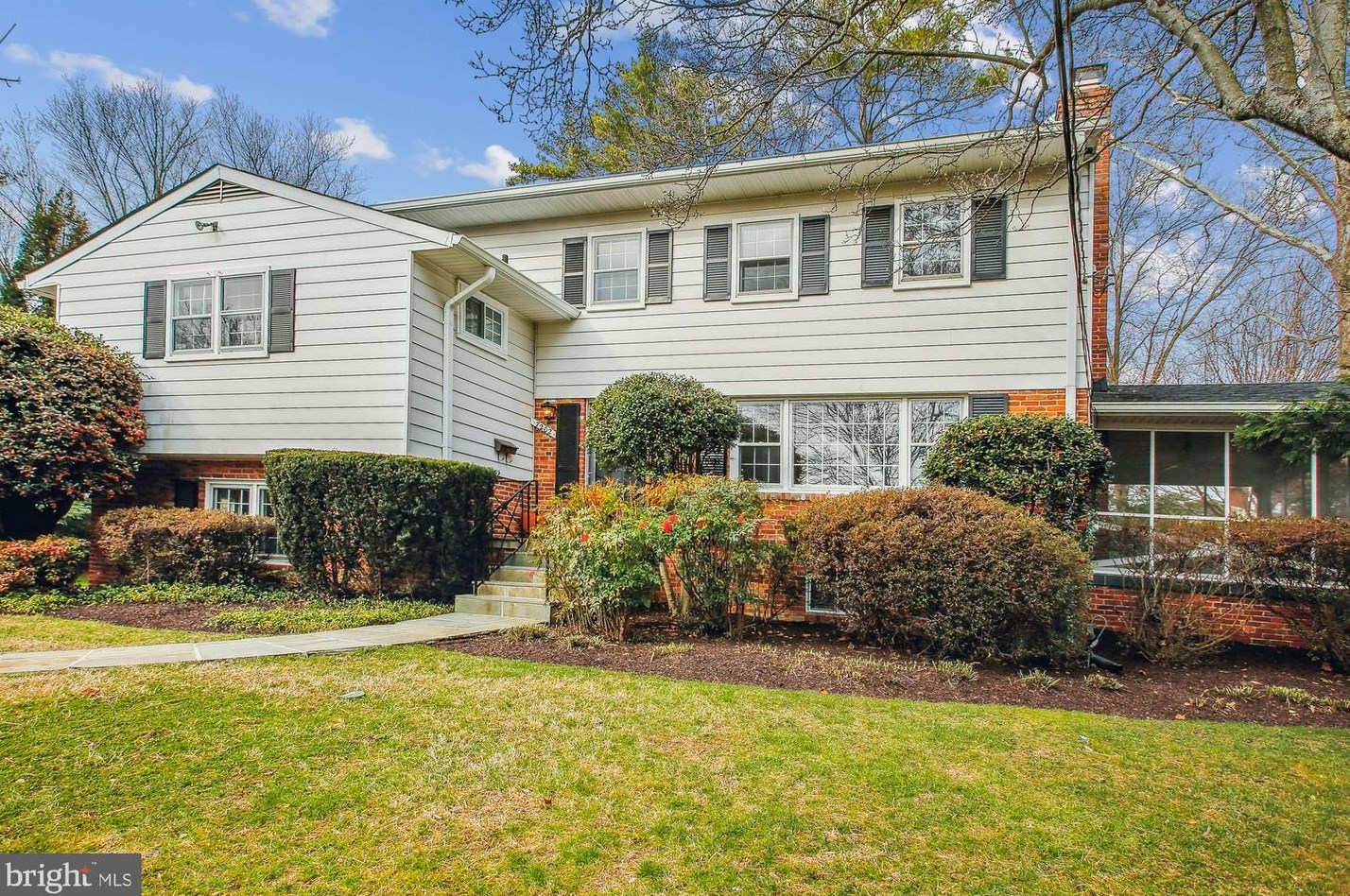 7202 Heights Ct, Mc Lean, VA 22101