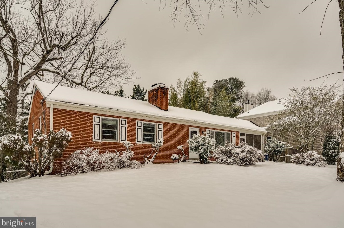 6516 Fairlawn Dr, Mc Lean, VA 22101-5235