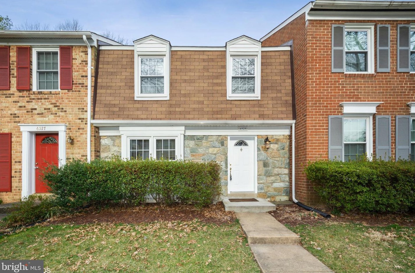 6929 Lafayette Park Dr, Annandale, VA 22003