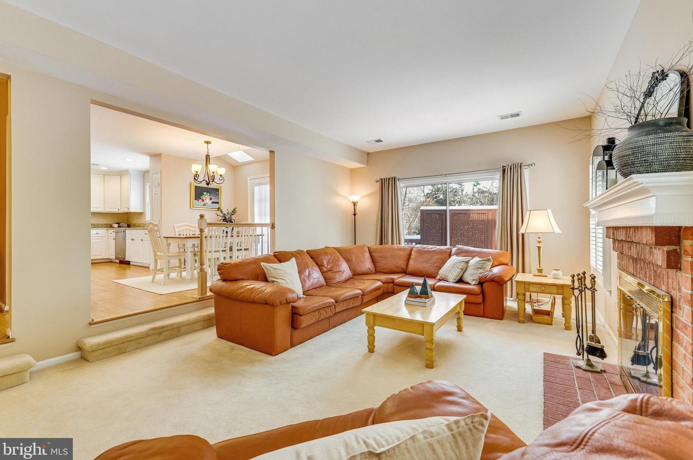 3611 Windmoore Ct, Fairfax, VA 20151-3381