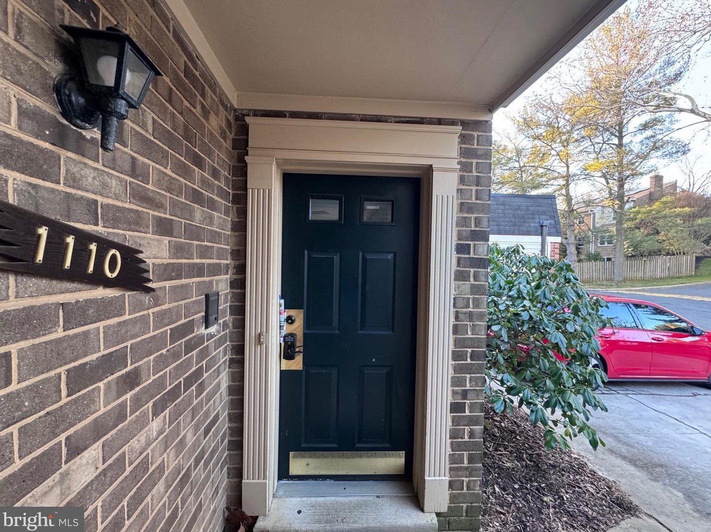 1110 Moorefield Creek Rd Sw, Vienna, VA 22180