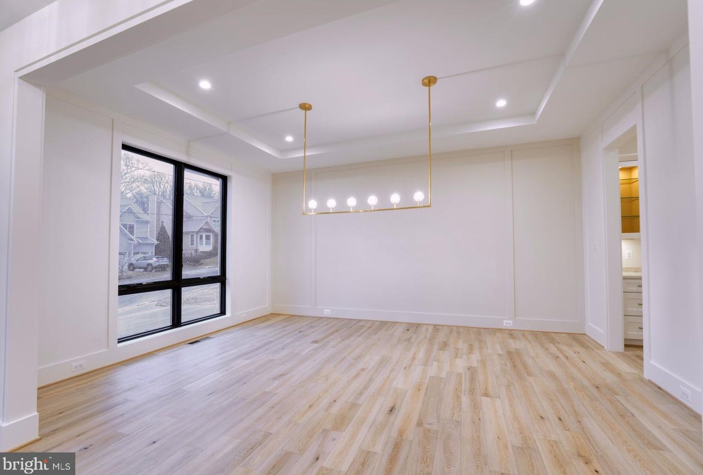 2242 Highland Ave, Falls Church VA  22046-2208 exterior