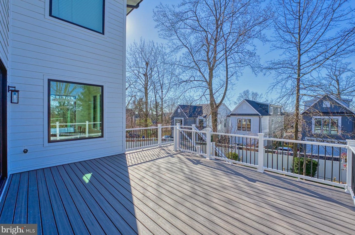 2242 Highland Ave, Falls Church VA  22046-2208 exterior