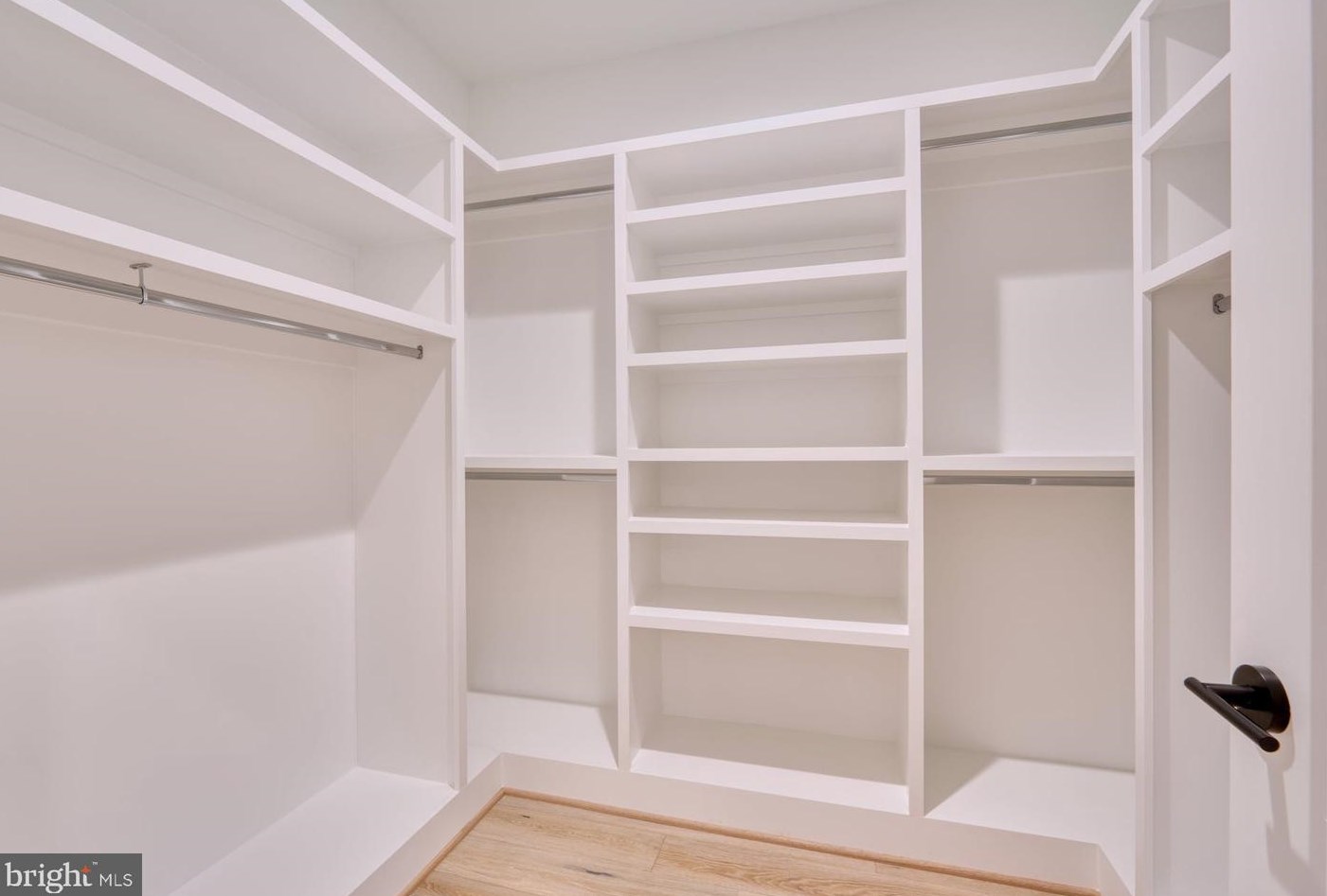 2242 Highland Ave, Falls Church VA  22046-2208 exterior