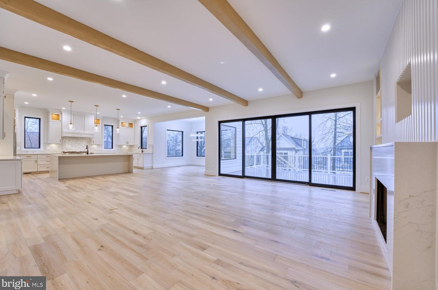 2242 Highland Ave, Falls Church VA  22046-2208 exterior