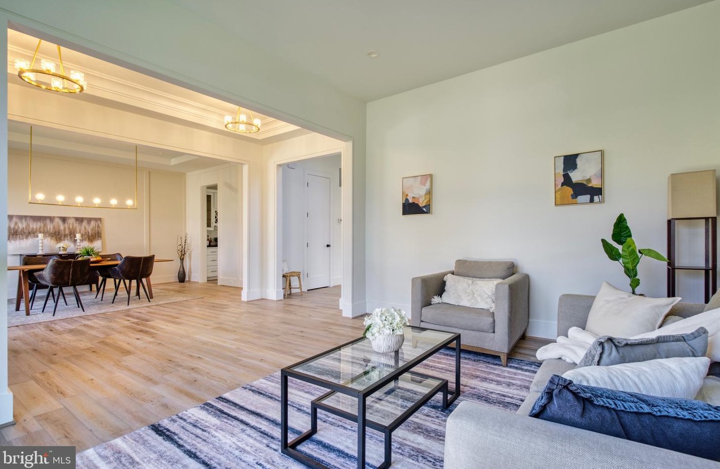 2242 Highland Ave, Falls Church VA  22046-2208 exterior