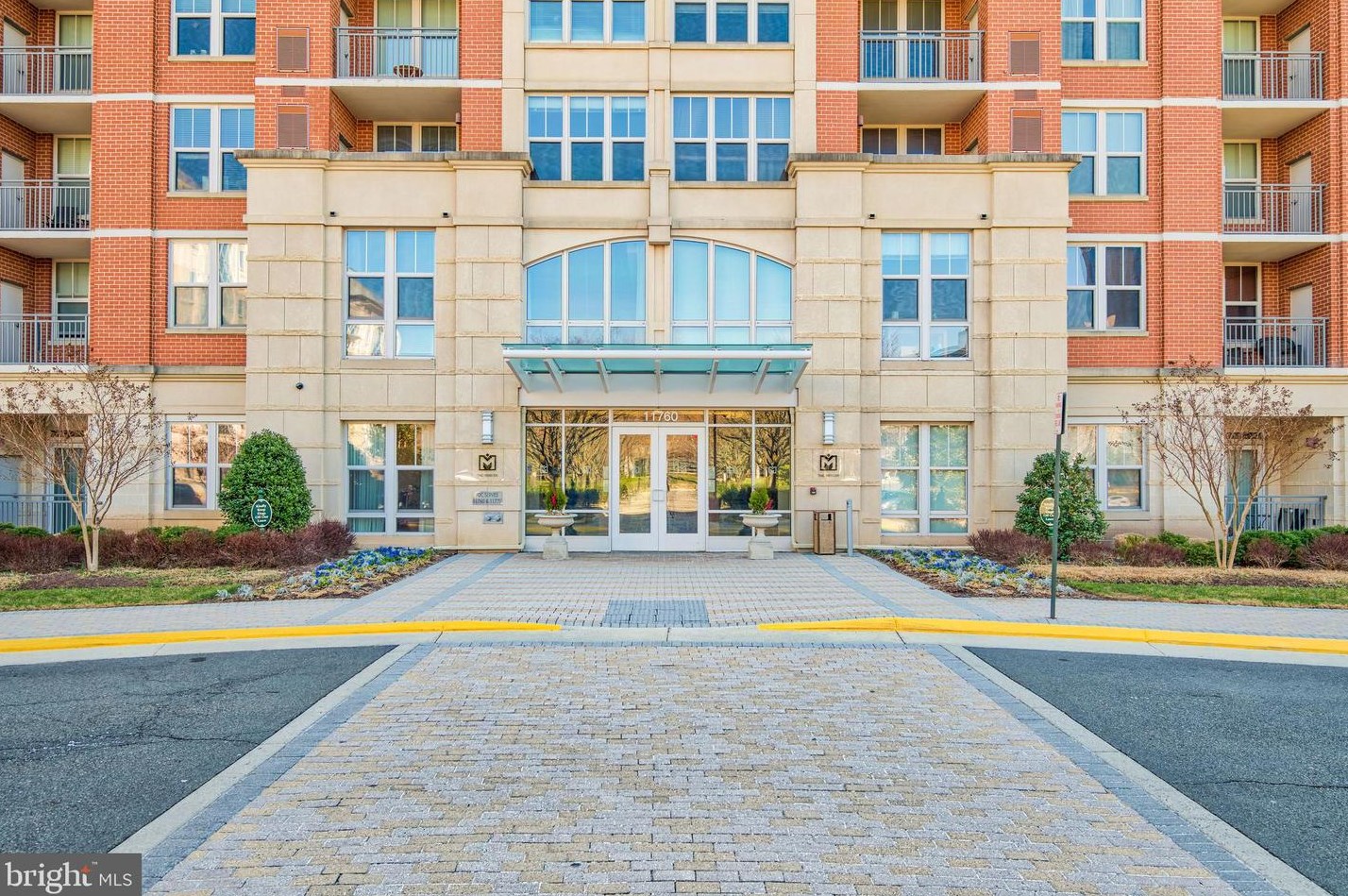 11770 Sunrise Valley Dr #325, Herndon, VA 20191