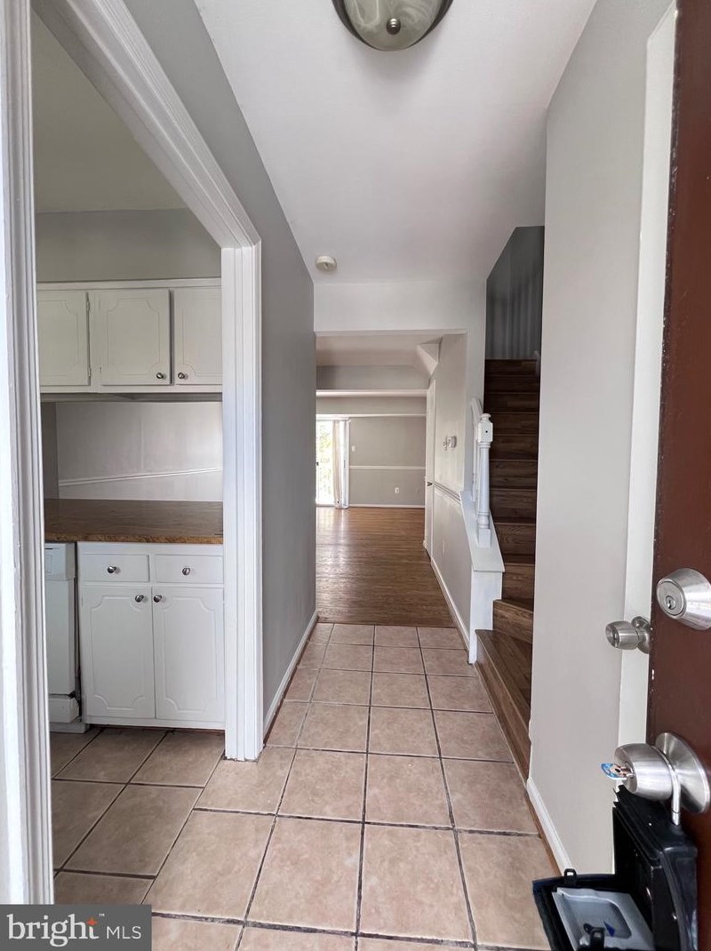 14505 Rustling Leaves Ln, Centreville, VA 20121