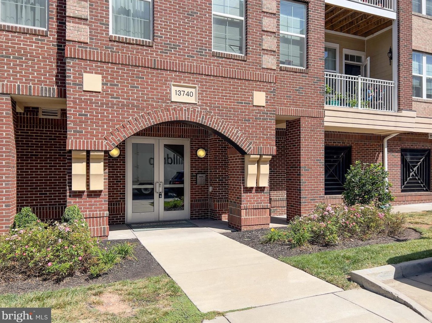 13740 Endeavour Dr #305, Herndon, VA 20171