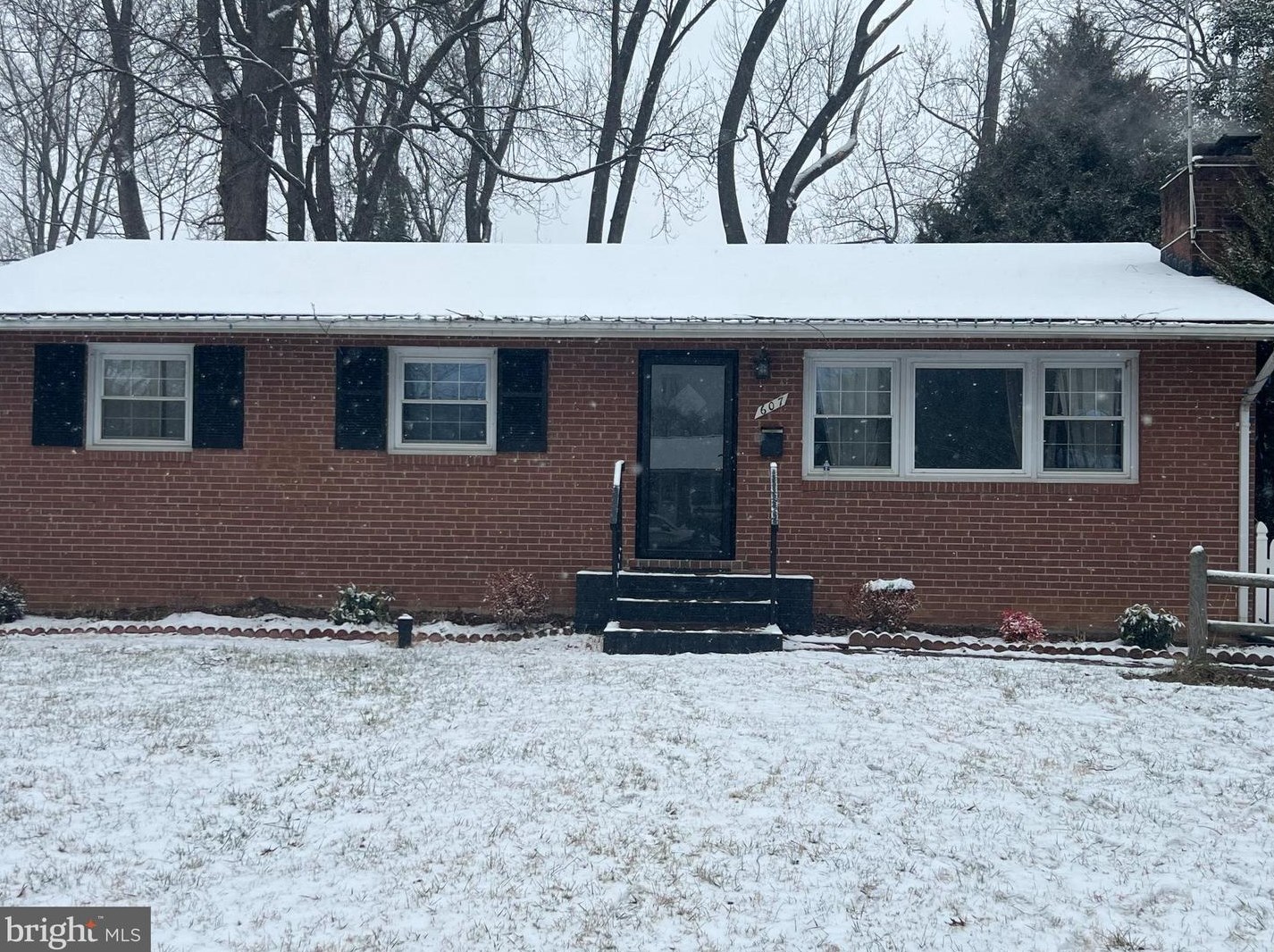 607 Tapawingo Rd Sw, Vienna, VA 22180