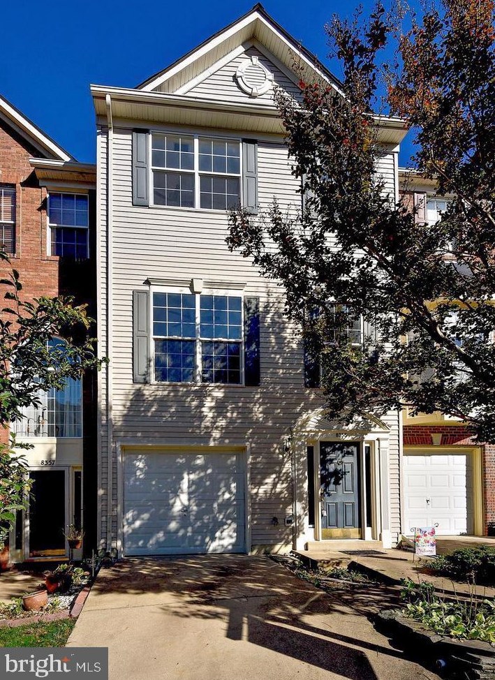 8355 Jovin Cir, Springfield, VA 22153