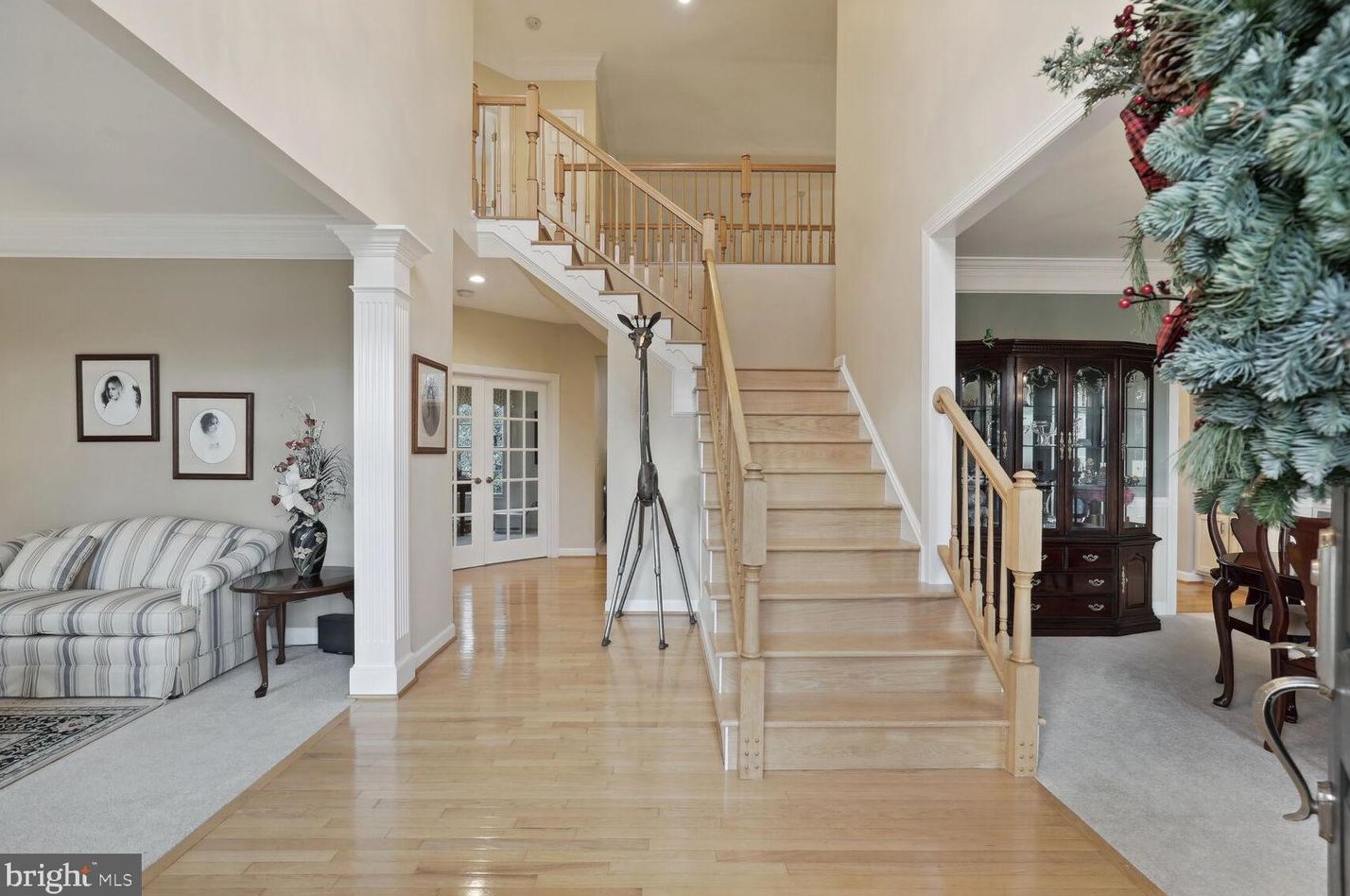4922 Berkshire Woods Dr, Fairfax, VA 22030-8255