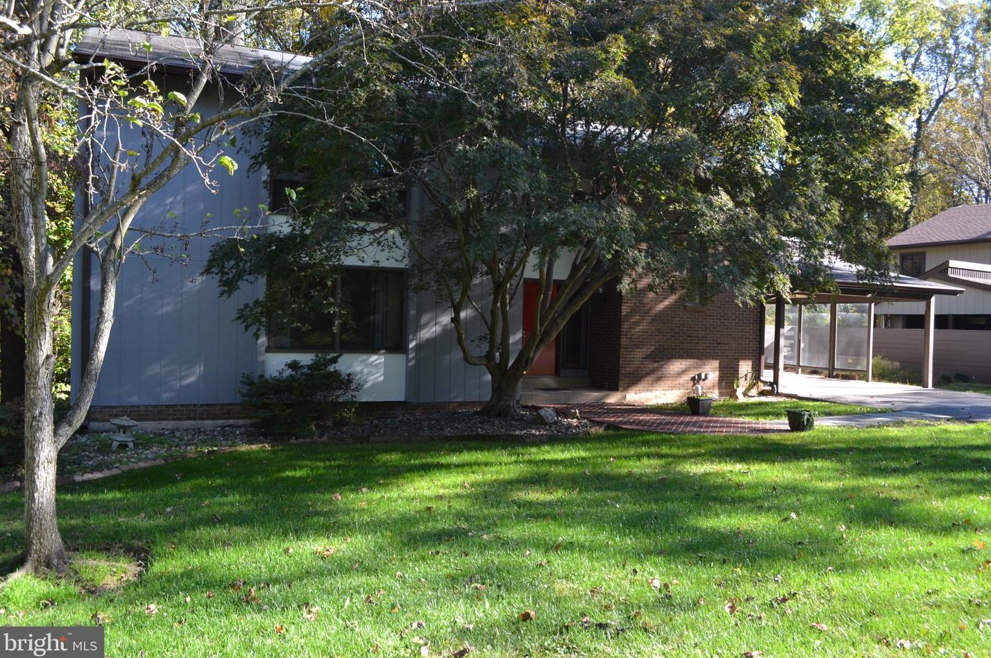 3307 Mantua Dr, Fairfax, VA 22031