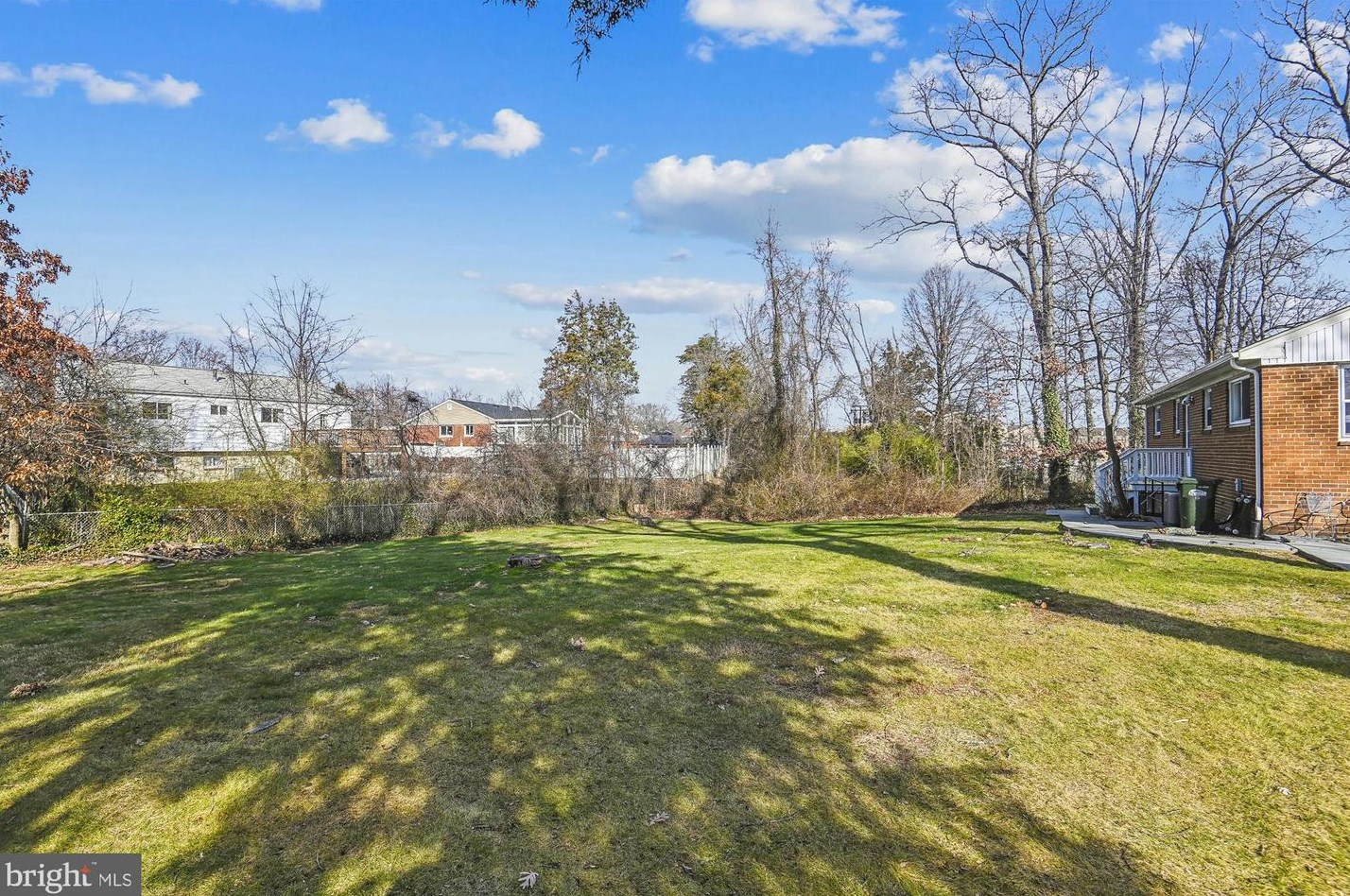 5804 Craig St, Springfield, VA 22150