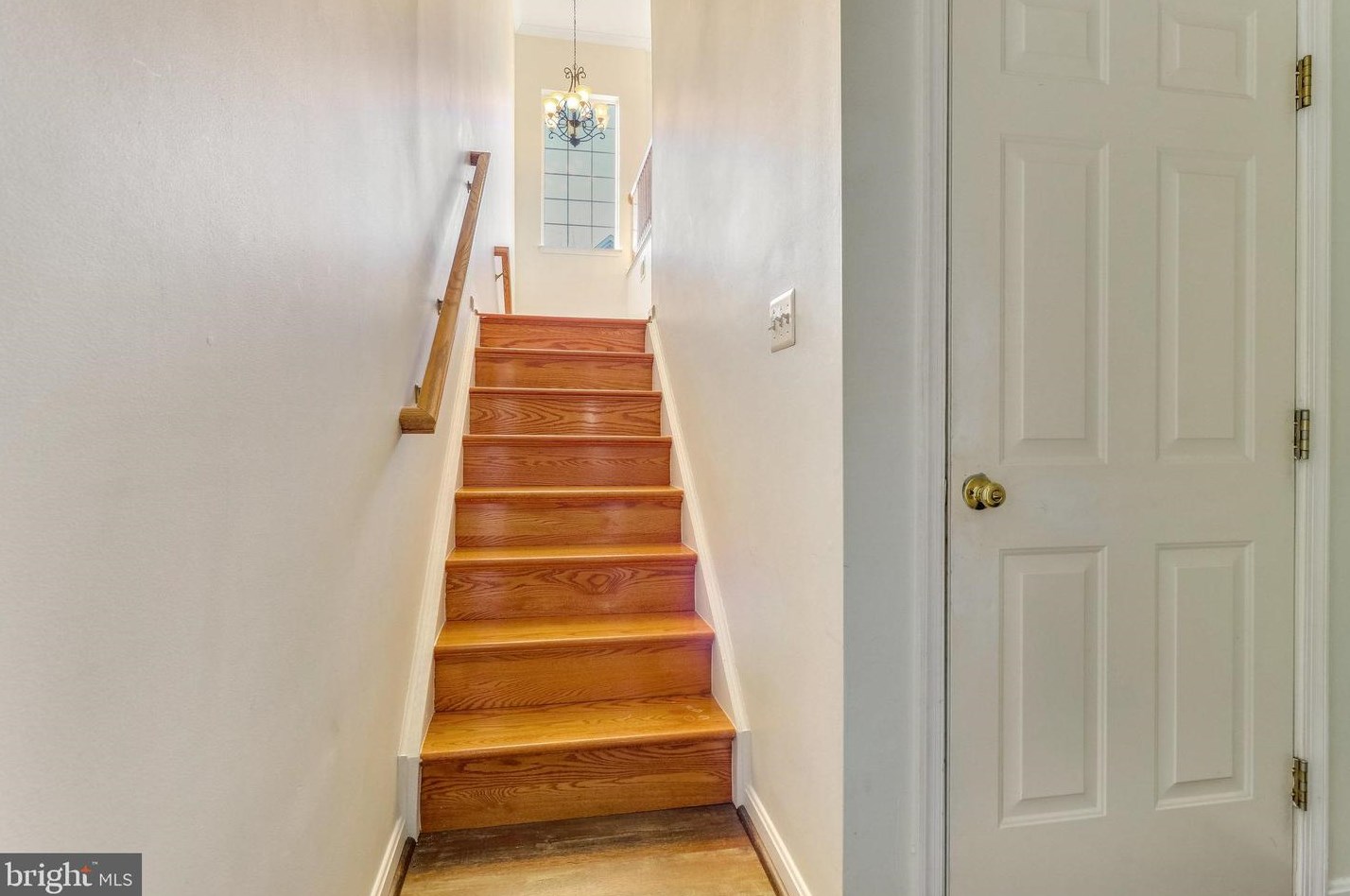 8280 Shannons Landing Way, Lorton, VA 22079