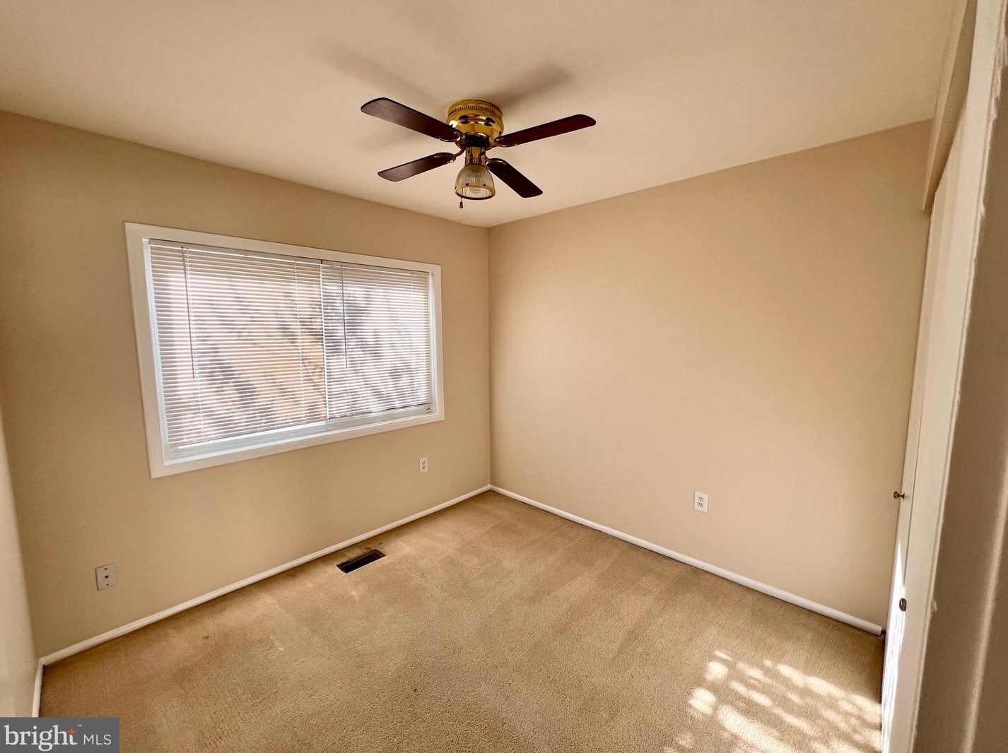 13310 Preuit Pl, Herndon, VA 20170