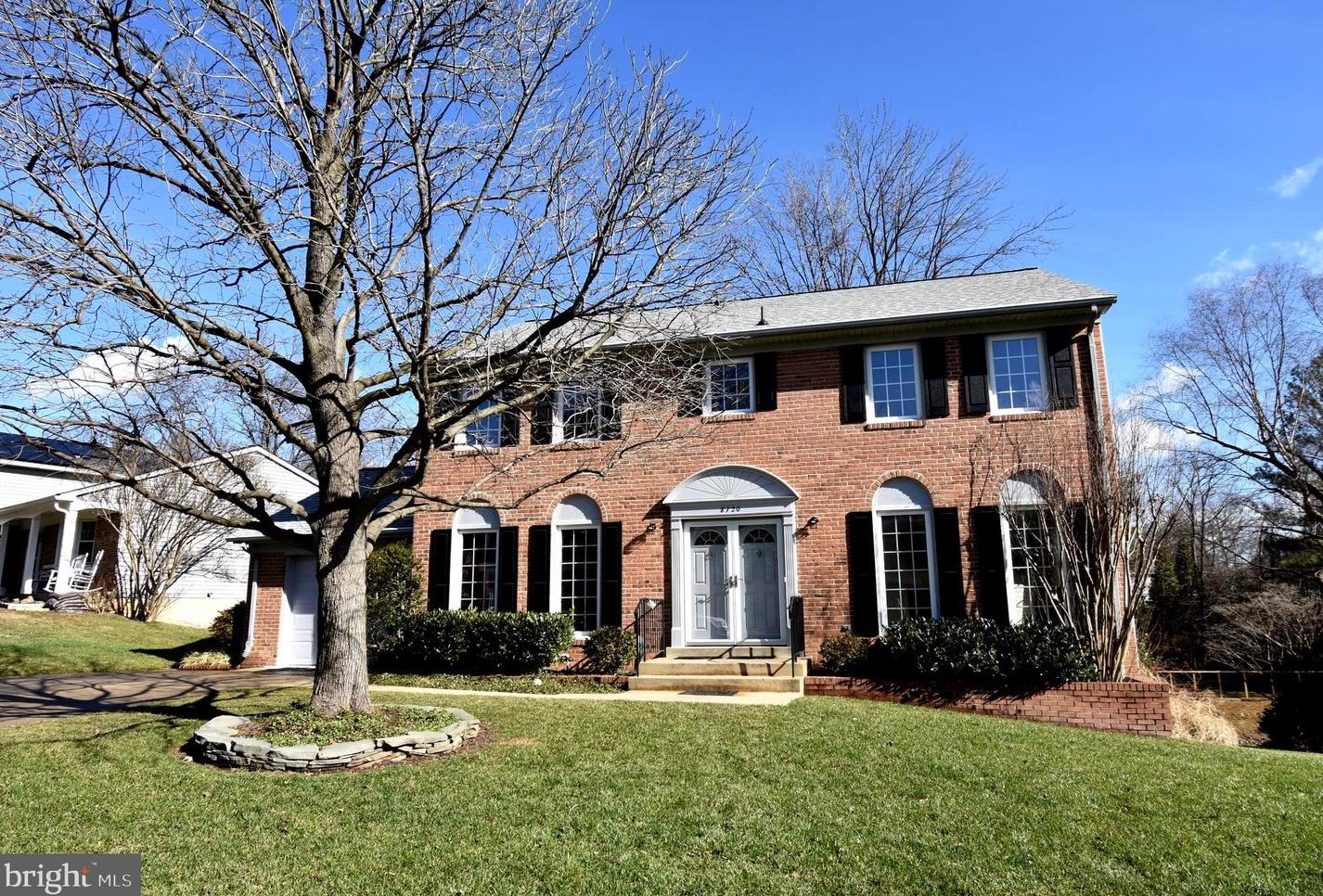 8720 Evangel Dr, Springfield, VA 22153