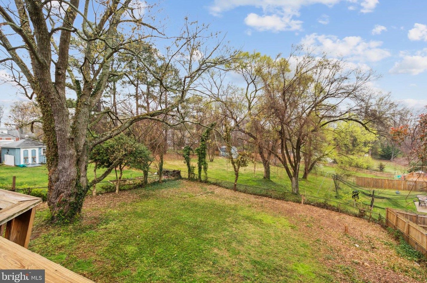 6516 Columbia Pike, Falls Church VA  22041-1126 exterior