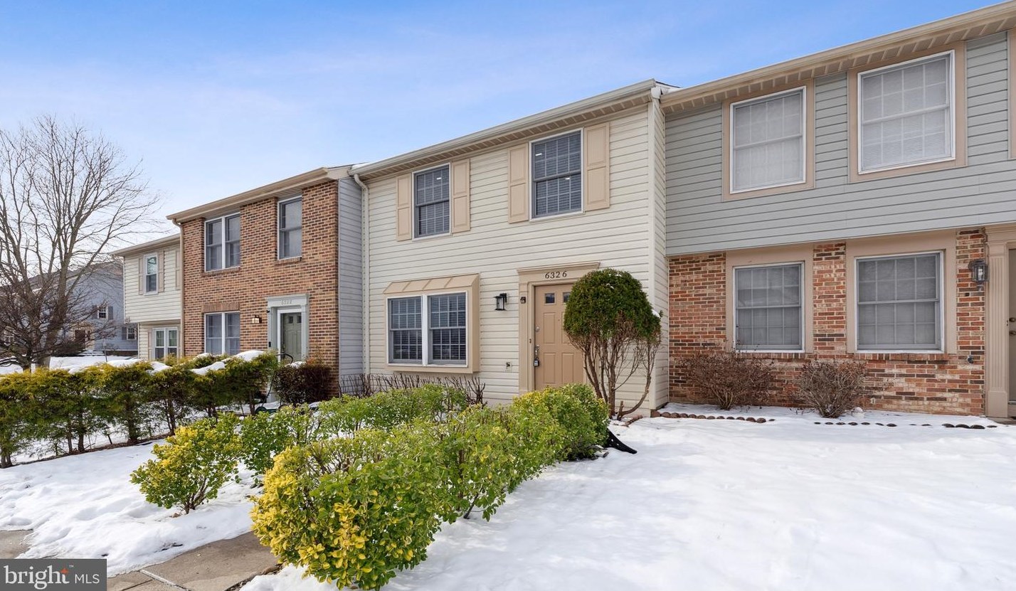 6326 Betsy Ross Ct, Centreville, VA 20121