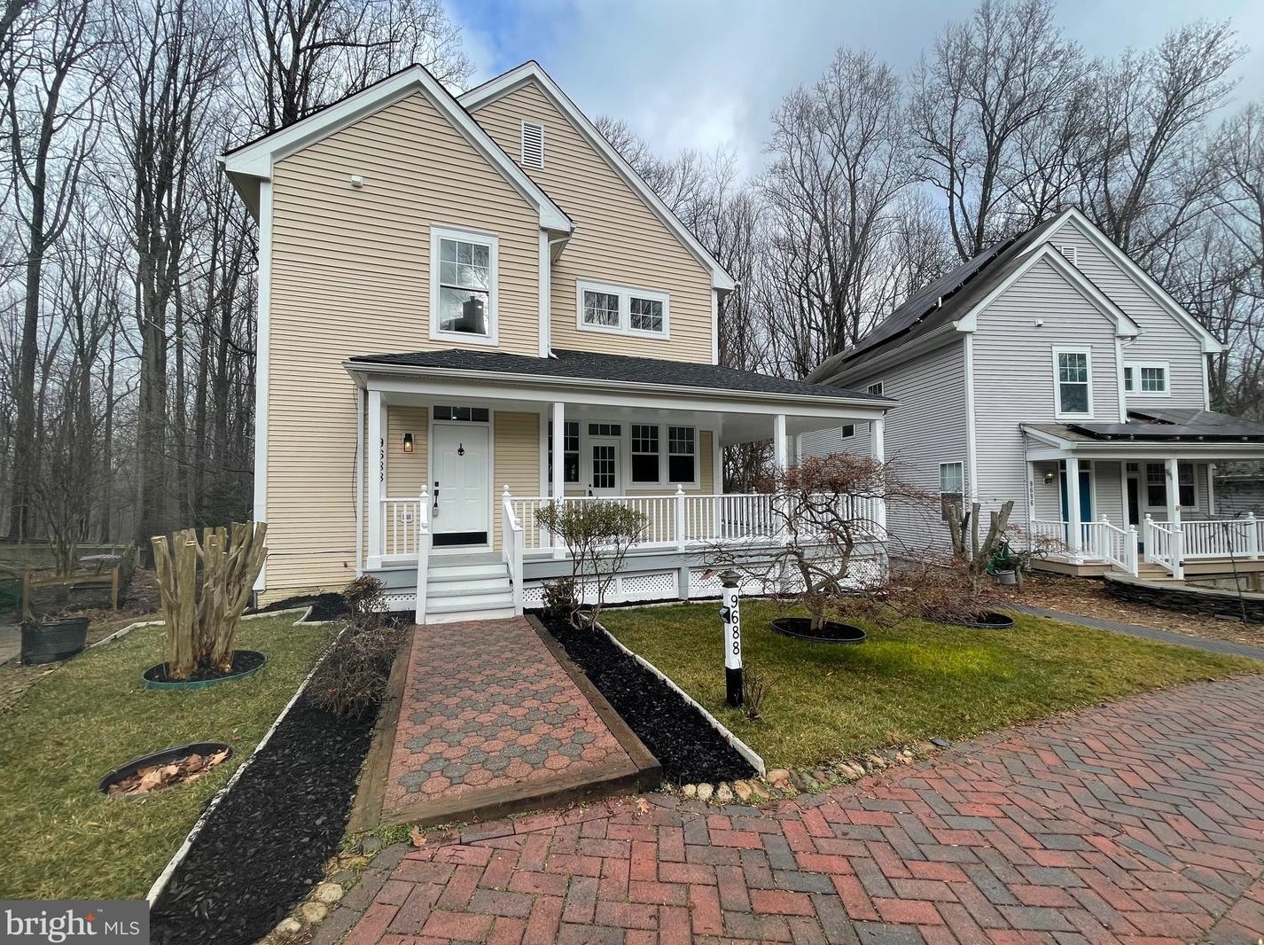 9688 Farmside Pl, Vienna VA  22182-3006 exterior