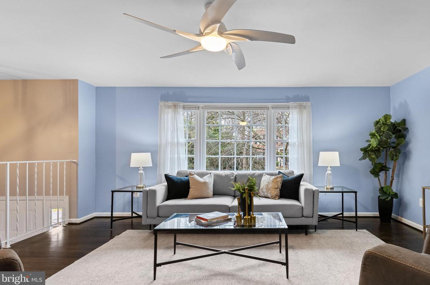 2633 Jackson Dr, Falls Church, VA 22043-3422