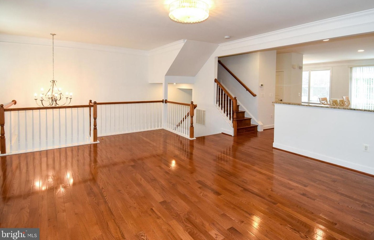 10271 Greenspire Dr, Vienna VA  22124-2662 exterior