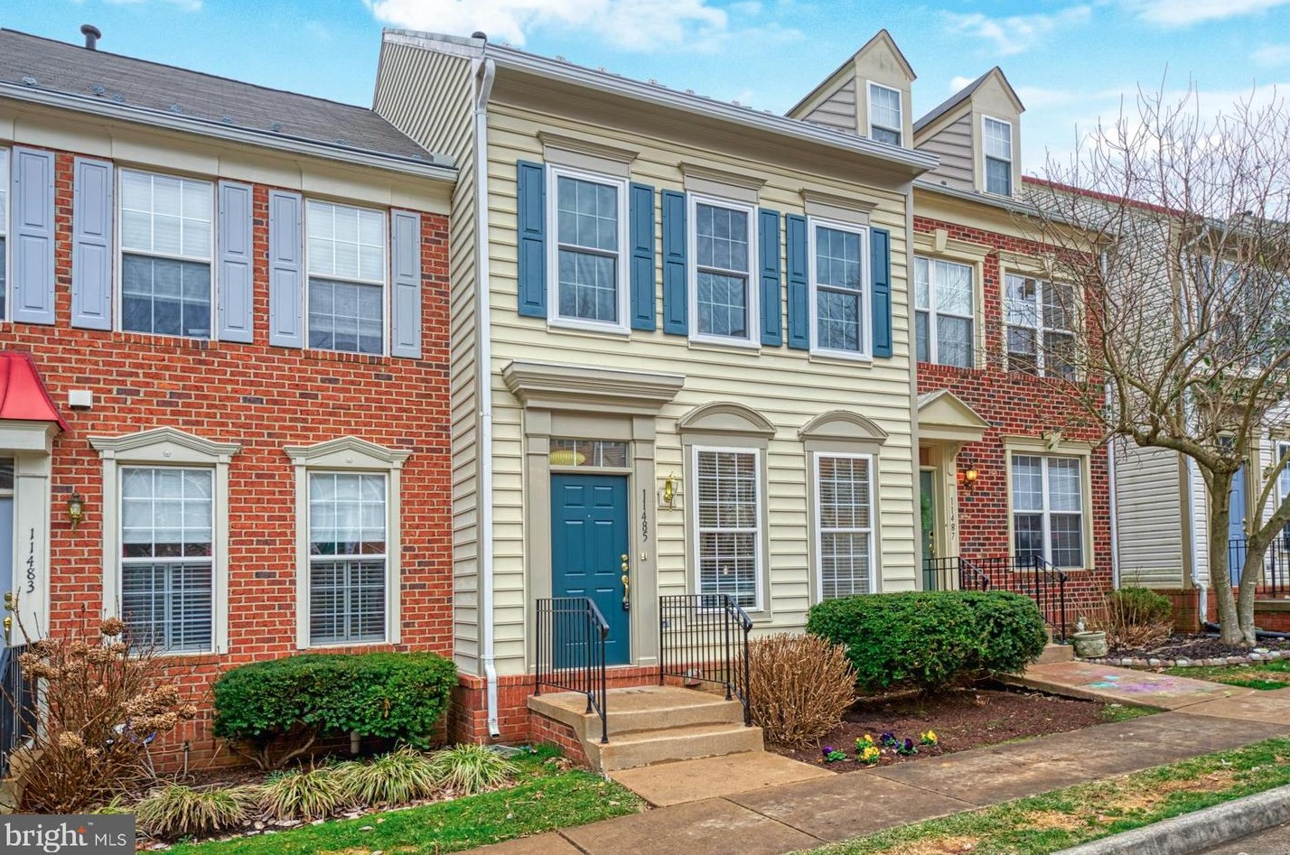 11485 Heritage Commons Way, Herndon, VA 20194