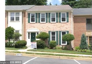 6650 Midhill Pl, Falls Church, VA 22043