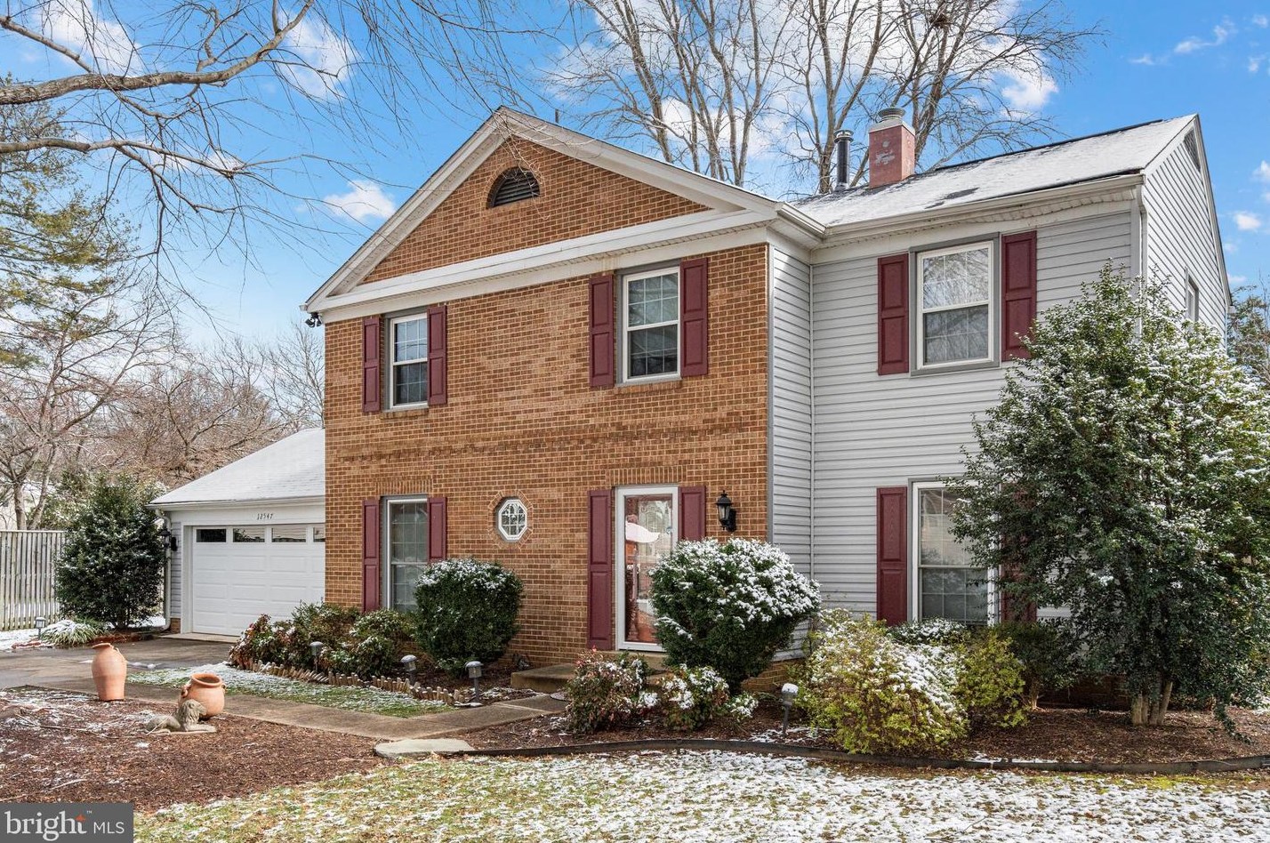 12547 Pinecrest Rd, Herndon, VA 20171