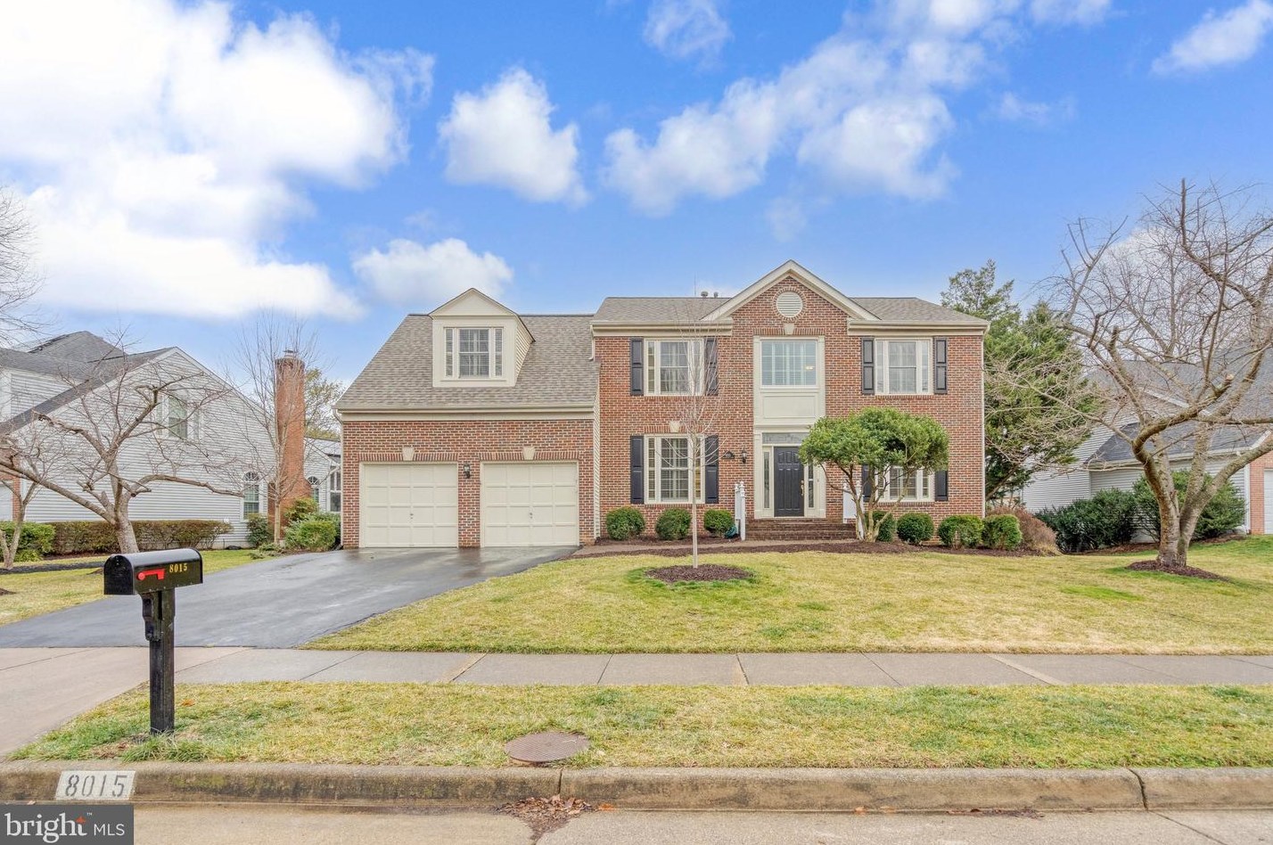 8015 Chippenham Ct, Fairfax, VA 22039-3142